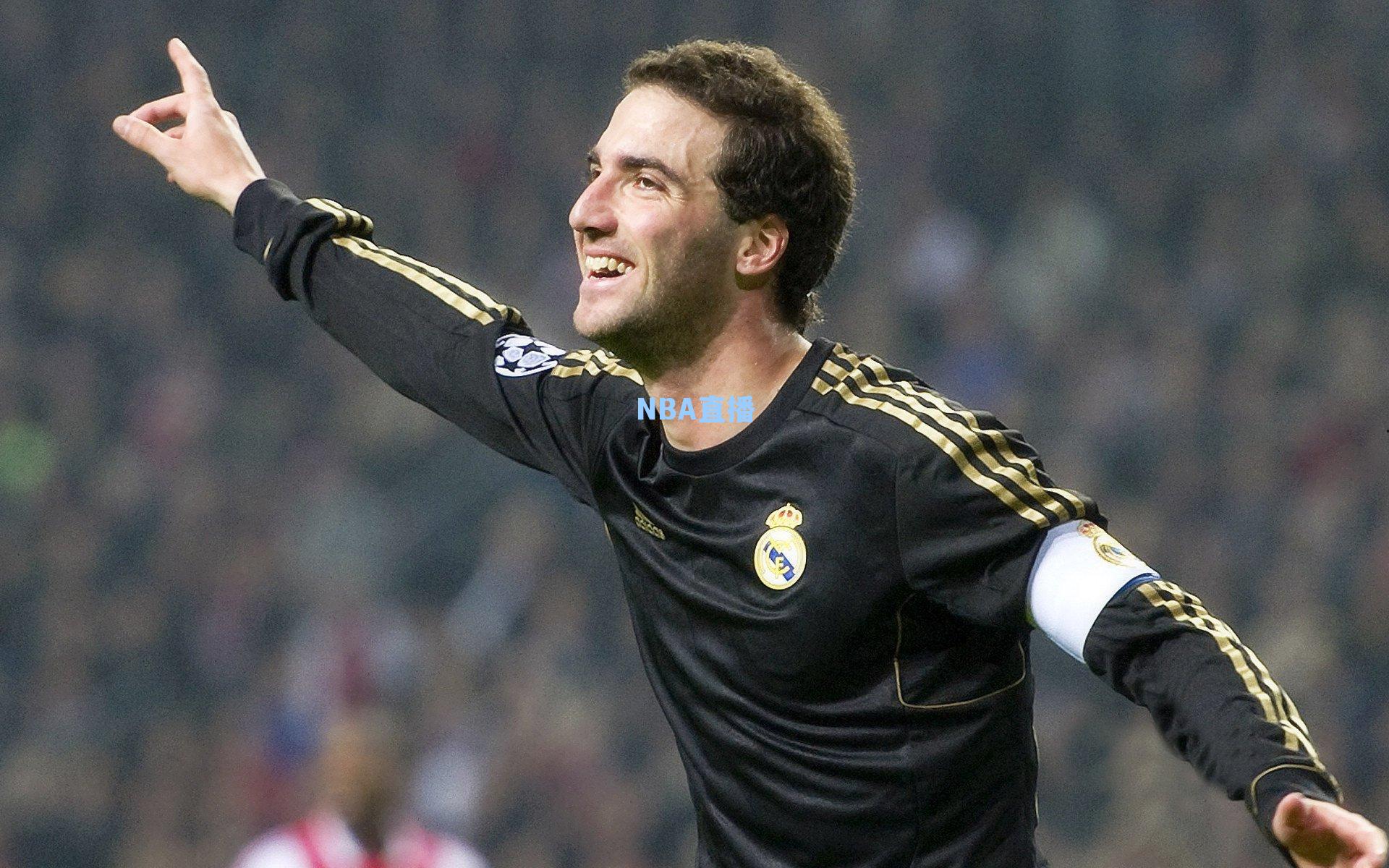 梅里诺一锤定音!阿森纳梦回2004,西班牙中场成冠军最后拼图