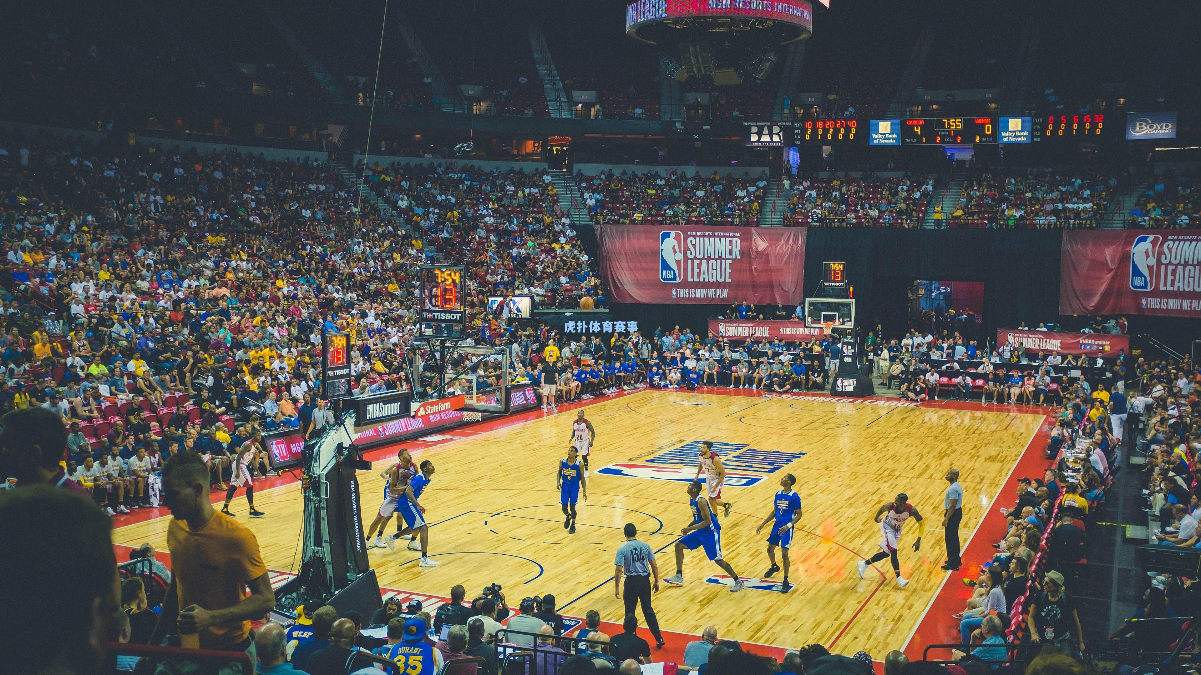 图片报独家，莱比锡红牛革新之举！挖角美职联女足主管，德甲迎历史首位女性CEO